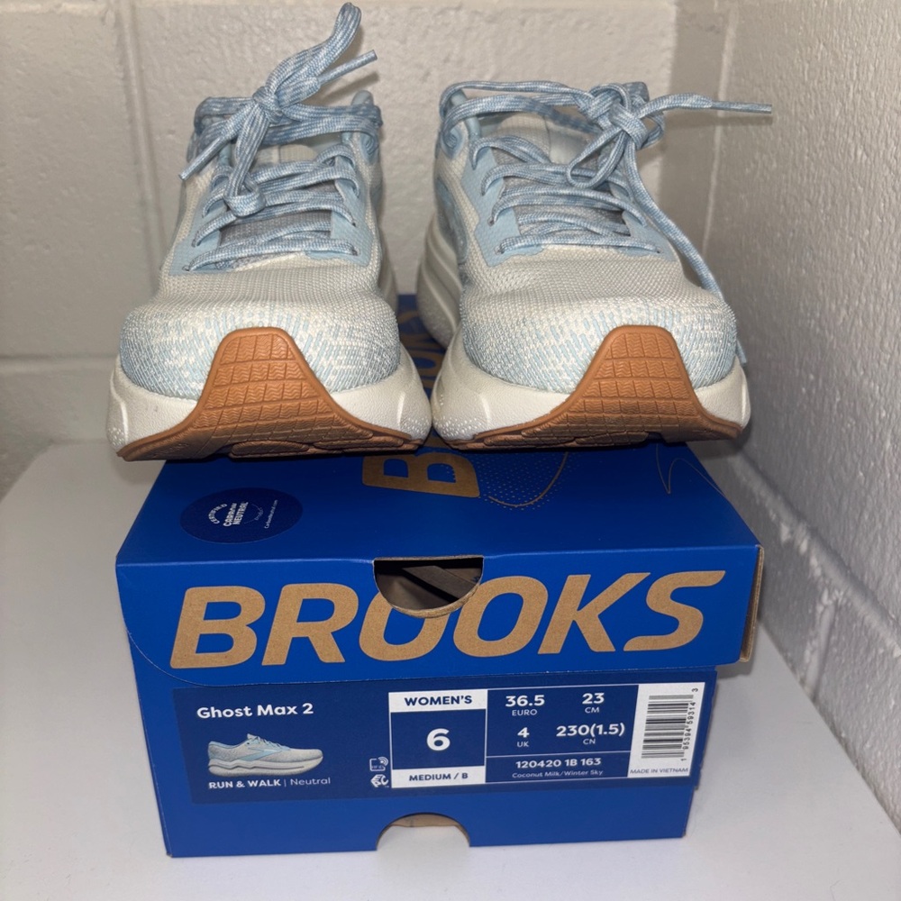 Brooks Ghost Max 2